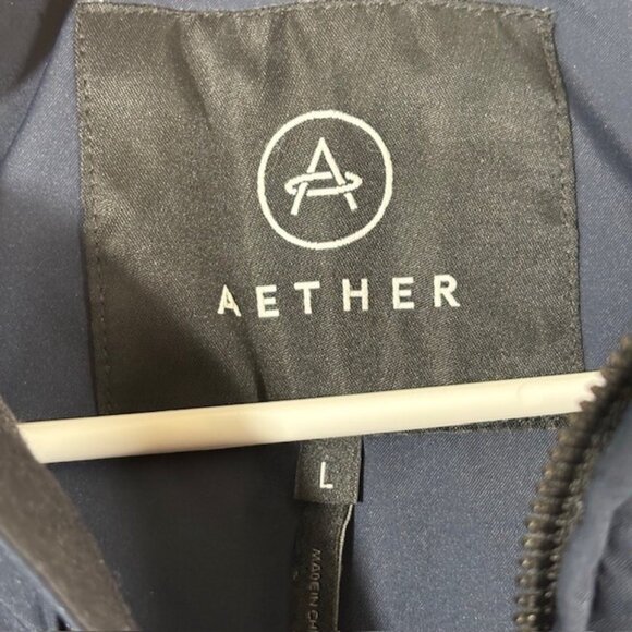 Men's Navy Quilted Jacket - Picture 3 of 5